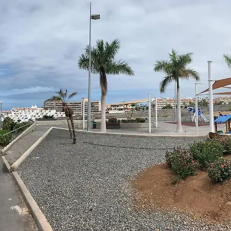 2 Bedrooms, 3min, Roof Terrace With Ocean View Callao Salvaje