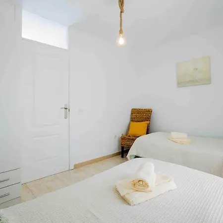 Διαμέρισμα 2 Bedrooms, 3min, Roof Terrace With Ocean View
