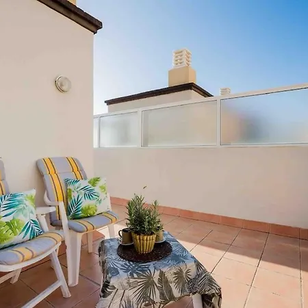 Διαμέρισμα 2 Bedrooms, 3min, Roof Terrace With Ocean View *